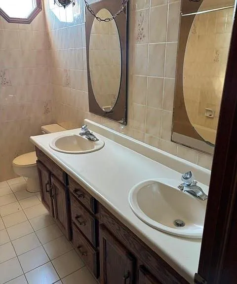 586 Dresden Pl — Photo 7