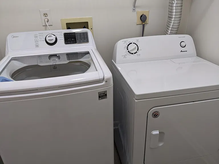 Washer & Dryer
