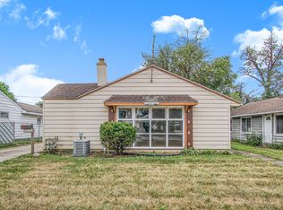 203 Ardennes Ave, Mishawaka, IN 46545