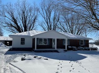 3995 Princeton Rd, Hopkinsville, KY 42240