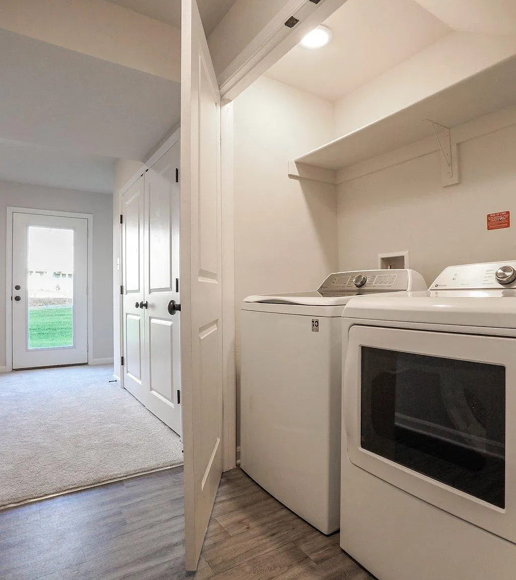 3 bed, 1650 sqft, $1,800 — Photo 4