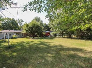 1037 W Auman Dr, Carmel, IN 46032