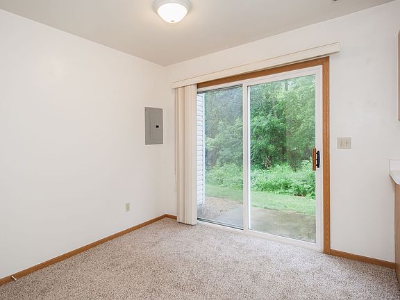 4th image of 781 Fotis Dr #7