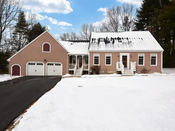 4 Swandale Dr, Mendon, MA 01756