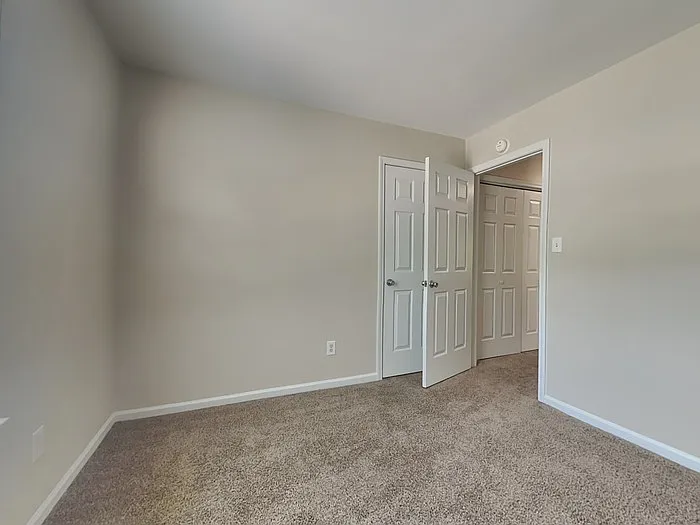 10110 Northwoods Forest Dr — Photo 17