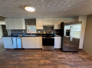 510 King Arthur Ct, Exeter, NH 03833