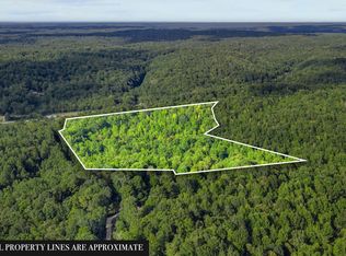 107 Possum Trot Ln, Linden, TN 37096
