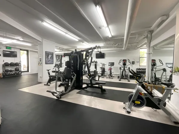 24-75 38th Street image 14 of 17