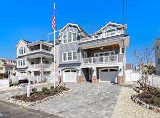 103 E Dune Ln, Brant Beach, NJ