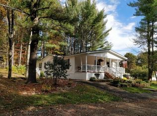 19 Maple Dr, Painted Post, NY 14870