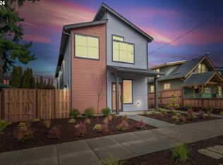 9393 N Ivanhoe St, Portland, OR 97203