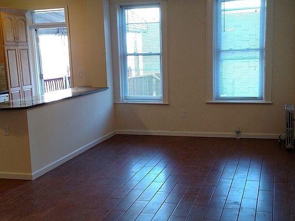5th image of 7155 68th St #1