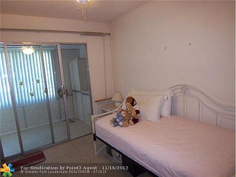 5th image of 173 Westbury Cir