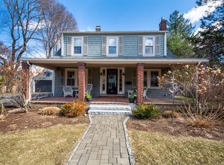 38 Washburn Ave, Needham, MA 02492