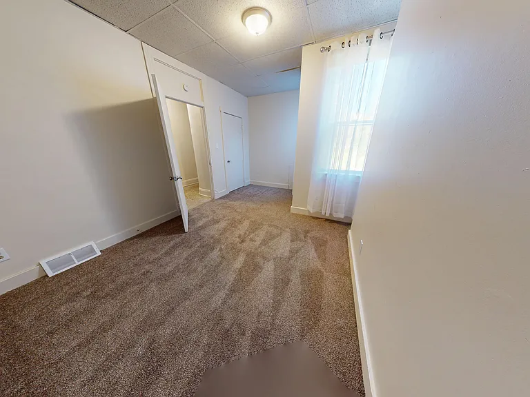 2323 Laplace St — Photo 8