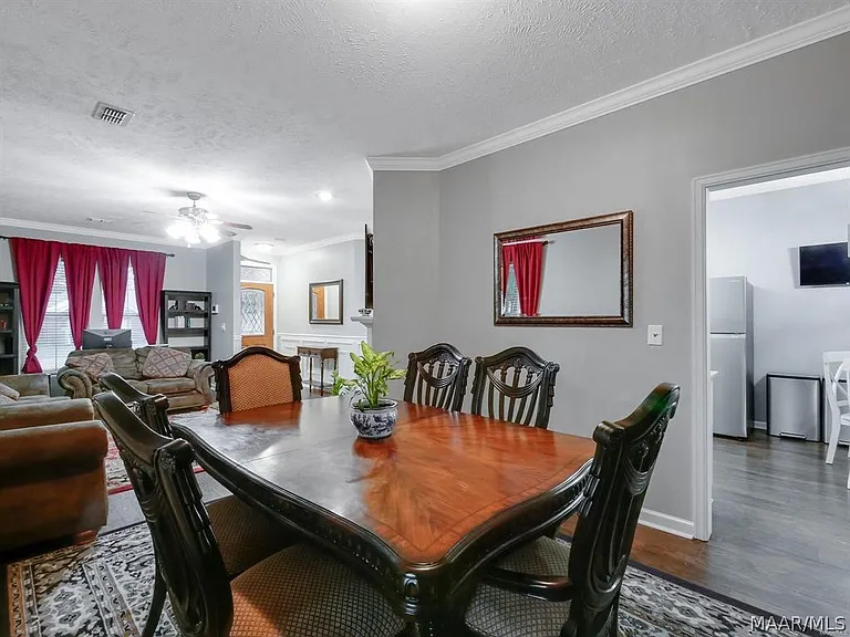 9691 Greythorne Way — Photo 6