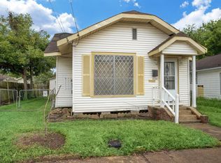 3234 Simmons St, Houston, TX 77004