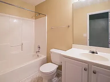 2804 Evanston Ct — Photo 16