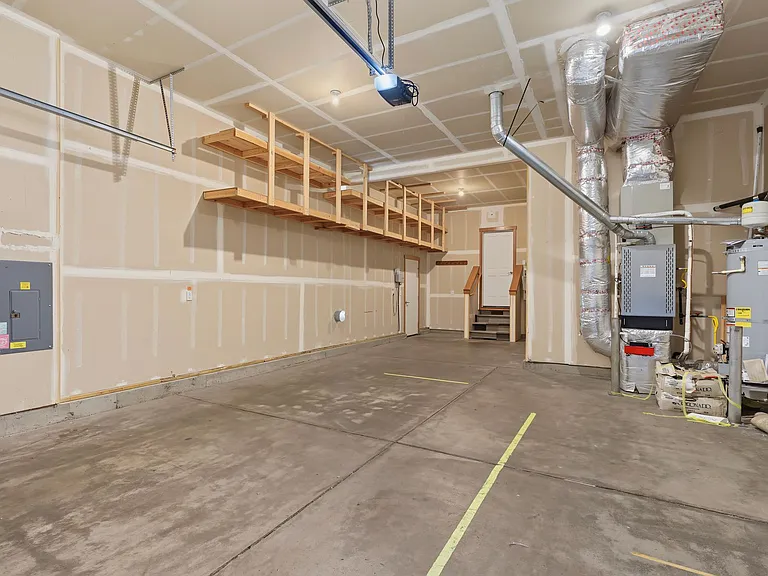 1874 Miller Dr — Photo 33