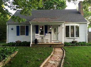 6 Diana Dr, Pawtucket, RI 02861