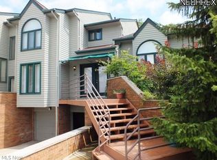 368 Thistle Trl, Cleveland, OH 44124