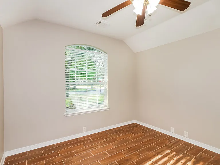 3103 Bronco Bluff Ct — Photo 10