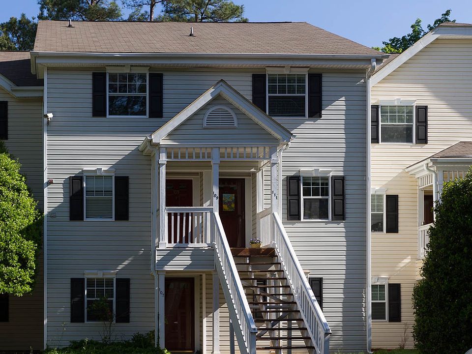 1st image of 109 Scott Ln