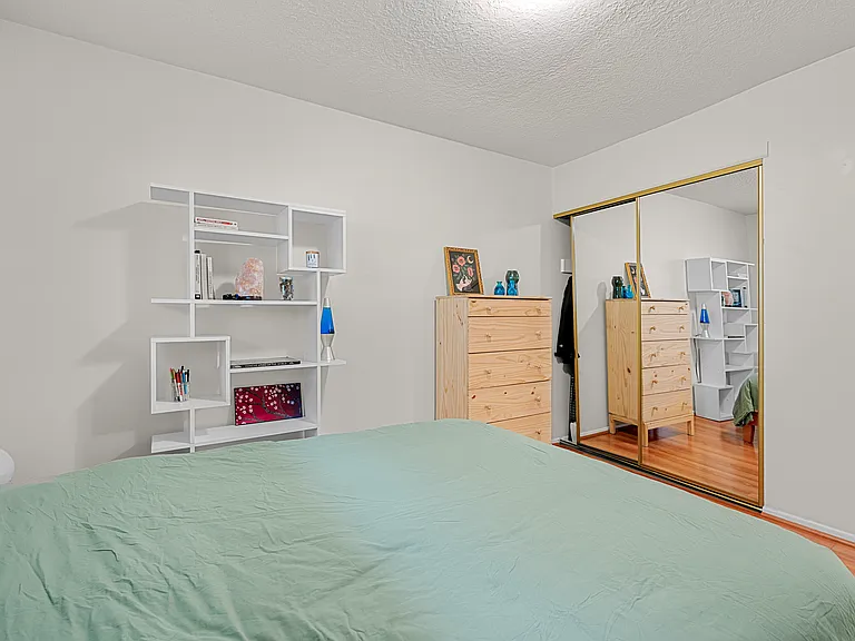 1025 SW Bertha Blvd #3 — Photo 16