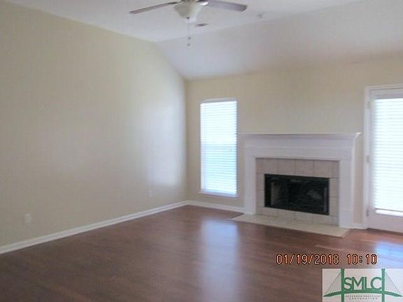 2nd image of 77 Hall St