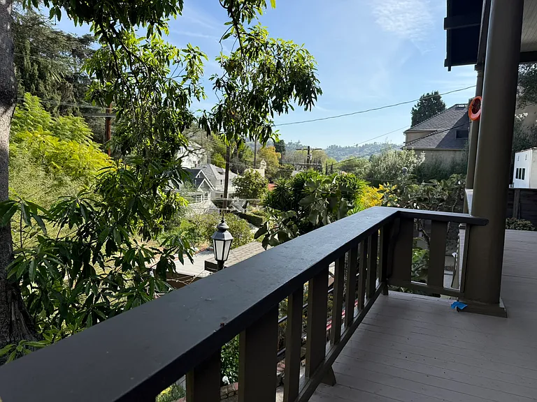 Mount Washington Dr — Photo 17