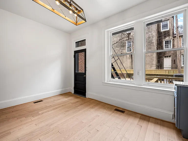 1202 Bolton St #1 — Photo 15