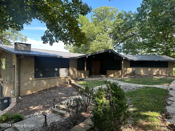 1212 Lakeshore Pkwy, Brandenburg, KY 40108