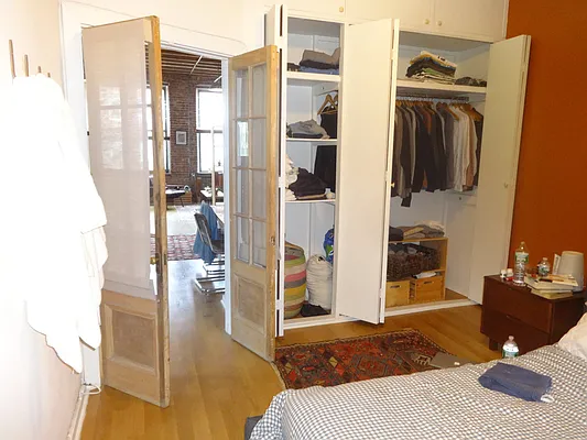 Rented by Blue Egg Realty Corp | media 16