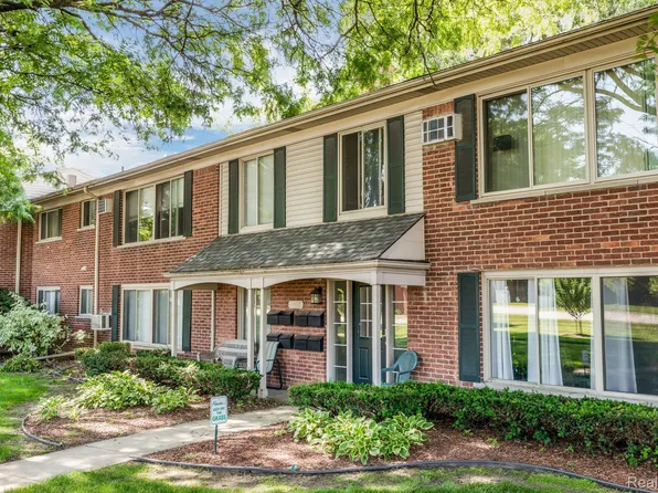 11410 Canal Rd APT 205, Sterling Heights, MI 48314