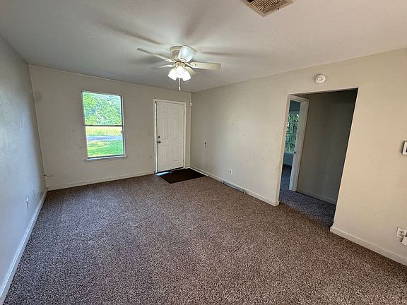 3rd image of 7131 Suntan St