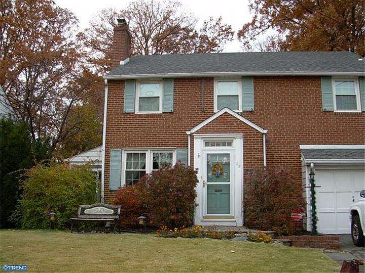 1st image of 213 S Ogle Ave