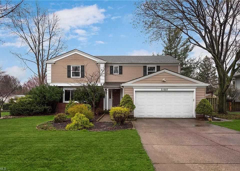 1st image of 31007 Clarewood Dr