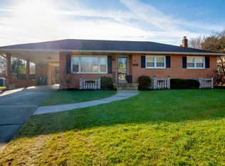 251 Wyngate Dr, Frederick, MD 21701
