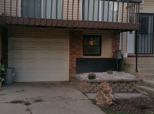 21743 Peterson Ave, Sauk Village, IL