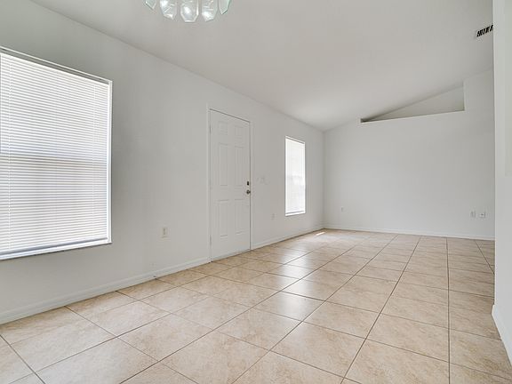 5th image of 2161 SE Watercrest Street