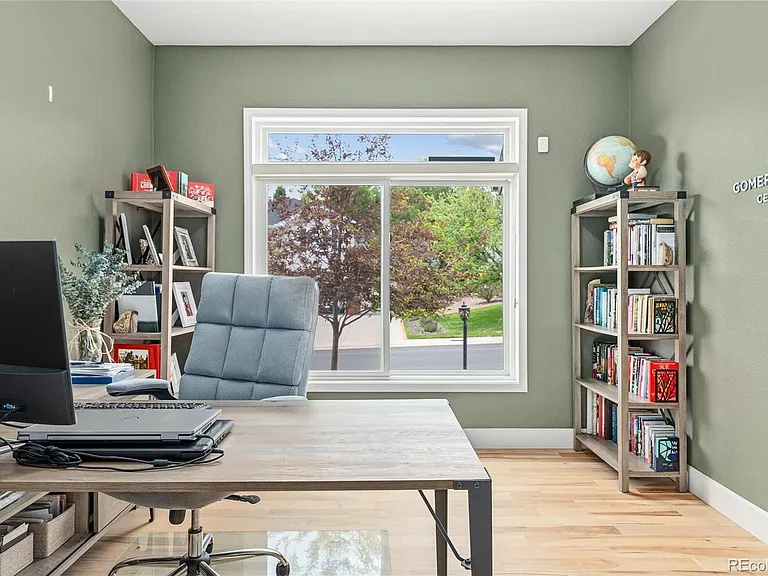 10796 Quail Creek Dr E — Photo 16
