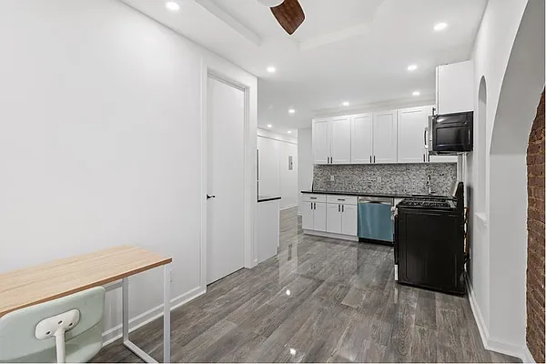 Rented by Douglas Elliman | media 11