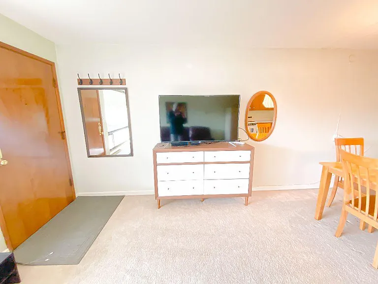 2500 N 45th St #1 — Photo 8