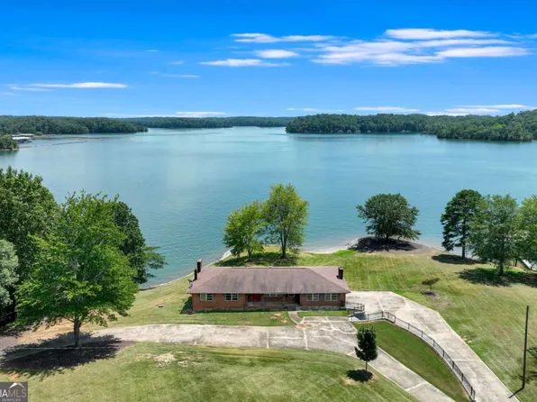 2237 Lake Ranch Ct, Gainesville, GA 30506