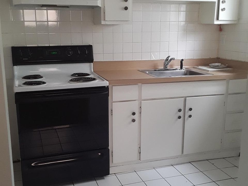 1st image of 2678 Sheridan Dr APT 1