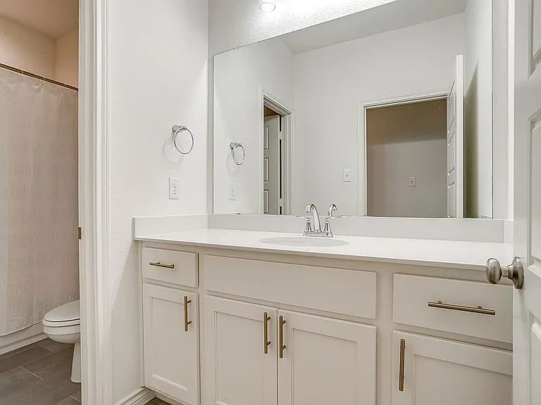Full bathroom with tub-shower