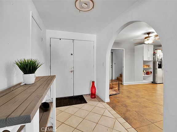 5th image of 25880 Avalon Ave