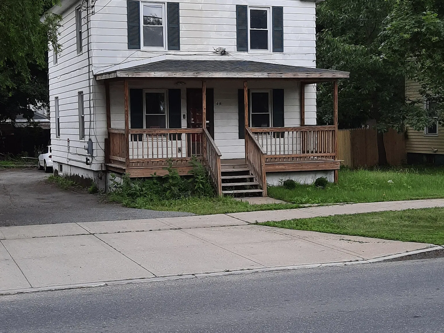 3 bed, 1248 sqft, $1,995 — Photo 2