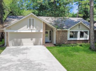 15 Brentwood Oaks Ct, Spring, TX 77381