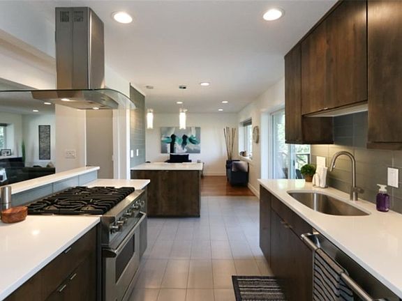 3rd image of 4474 S Fortuna Way